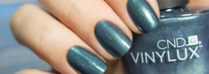 Выходим из осенней депрессии с долгоиграющим лаком CND Vinylux Fern Flannel