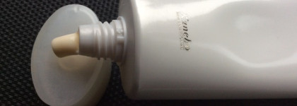 Расслабляемся с японцами - Kanebo Sensai Silk 10 Minutes Relaxing Mask и Shiseido The Skincare Moisture Relaxing Mask