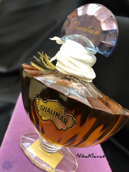 Самый восточный шлейф конечно Shalimar Guerlain