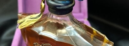 Самый восточный шлейф конечно Shalimar Guerlain