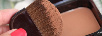 Shiseido Bronzer Oil-free Poudre Bronzante в оттенке 2 Medium Naturel