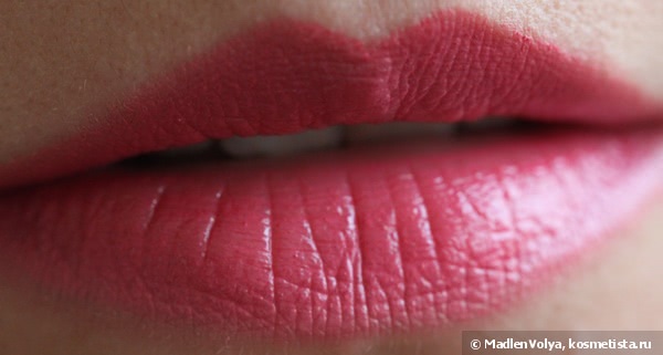 Seventeen Lipstick Special Sheer №359 Увлажняющая помада для губ