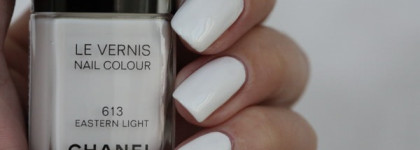 Chanel Le Vernis Nail Colour 613 Eastern Light