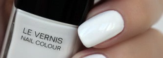 Chanel Le Vernis Nail Colour 613 Eastern Light