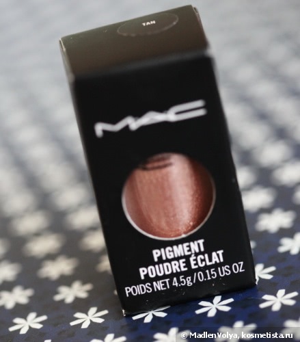 MAC Pigment Colour Powder в оттенке Tan