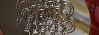 Guerlain Meteorites Compact Light-Revealing Powder #4 Dore/Golden Spring 2015