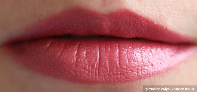 Chanel Rouge Coco Ultra Hydrating Lip Colour #428 Legende