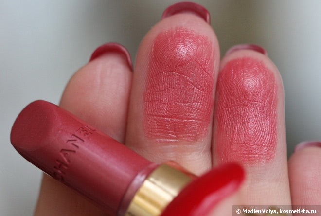 Chanel Rouge Coco Ultra Hydrating Lip Colour #428 Legende