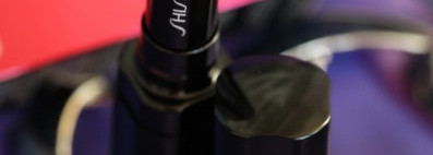 Shiseido Veiled Rouge PK 405 Pomegranate