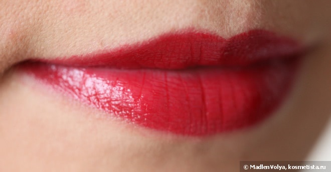 Yves Saint Laurent Rouge Volupte Shine #4 Rouge In Danger
