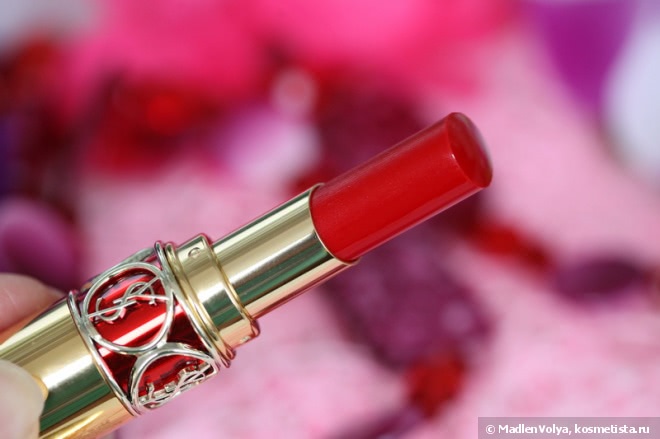Yves Saint Laurent Rouge Volupte Shine #4 Rouge In Danger