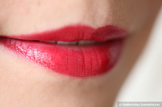 Yves Saint Laurent Rouge Volupte Shine #4 Rouge In Danger