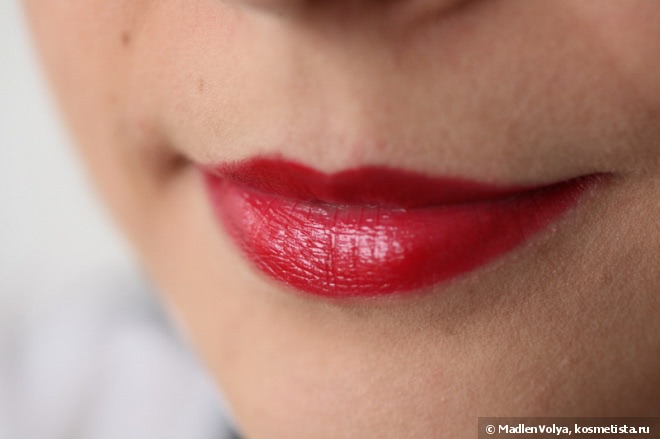 Yves Saint Laurent Rouge Volupte Shine #4 Rouge In Danger
