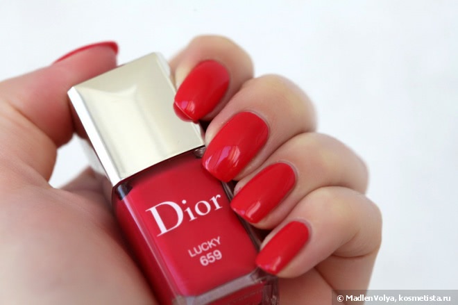Dior Vernis Couture Colour Gel Shine And Long Wear Nail Lacquer 659 Lucky