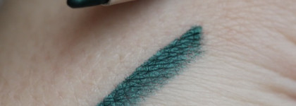 Estee Lauder Double Wear Stay-In-Place Eye Pencil #07 Emerald Volt