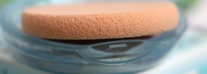 Shiseido Pureness Matifying Compact Oil-Free Foundation SPF 15 в оттенке 20 + Refill в оттенке 10