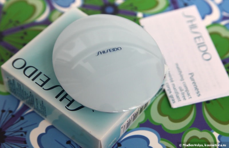 Shiseido Pureness Matifying Compact Oil-Free Foundation SPF 15 в оттенке 20 + Refill в оттенке 10