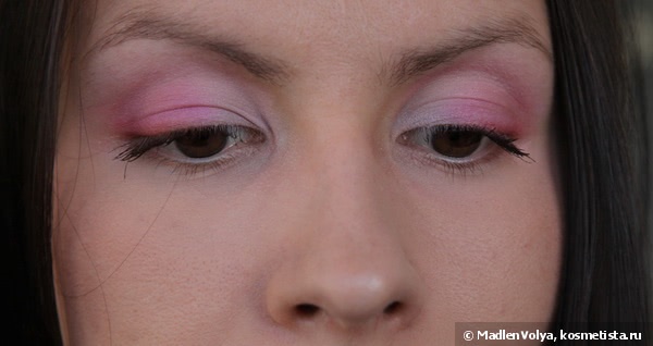 Shiseido Luminizing Satin Eye Color Trio PK403