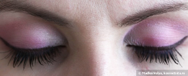 Shiseido Luminizing Satin Eye Color Trio PK403