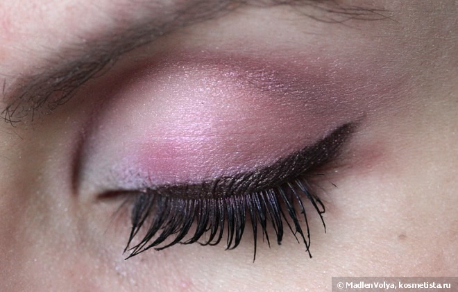 Shiseido Luminizing Satin Eye Color Trio PK403