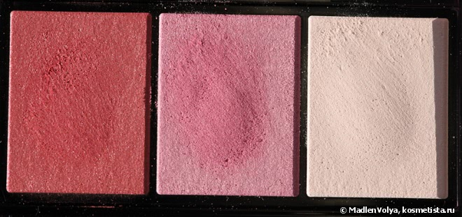 Shiseido Luminizing Satin Eye Color Trio PK403