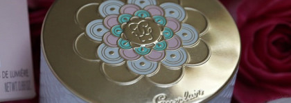 Guerlain Meteorites Rainbow Pearls Light-Revealing Pearls Of Powder