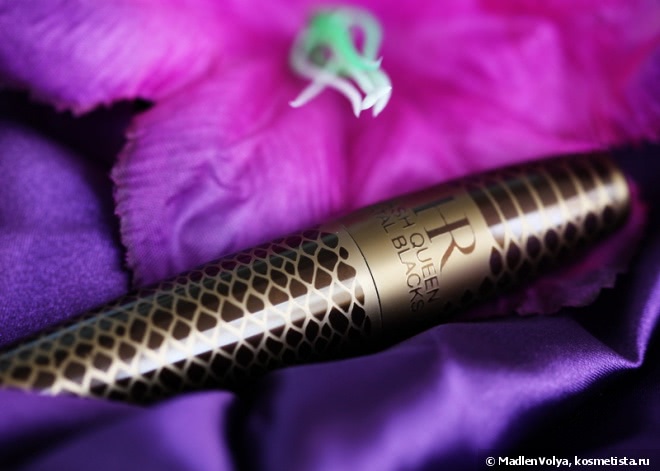 Helena Rubinstein Lash Queen Mascara Fatal Blacks Ultimate Eye-opening Effect Lifted Lashes & Captivating Volume 001 Magnetic Black