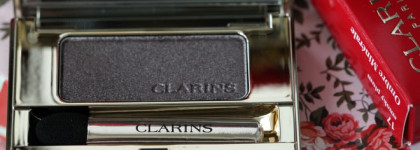 Clarins Ombre Minerale Wet & Dry Mineral Eyeshadow Smoothing And Long-Lasting 17 Smoky Plum