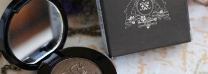 Rouge Bunny Rouge Long-lasting Eye Shadow #015 Abissinian Catbird Ожерелье Тимелии