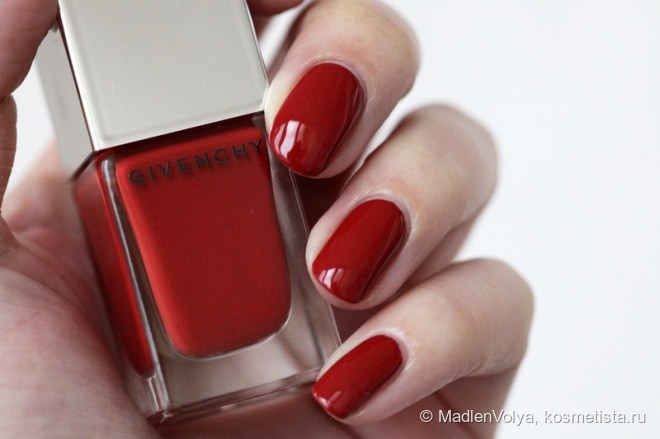 Givenchy Le Vernis Intense Color Satiny Shine Nail Lacquer #28 Rouge Acajou