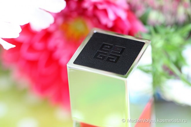 Givenchy Le Vernis Intense Color Satiny Shine Nail Lacquer #28 Rouge Acajou