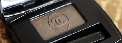 Chanel Ombre Essentielle Soft Touch Eyeshadow #88 Vert Khaki