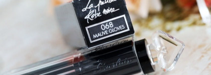 Guerlain La Petite Robe Noire Deliciously Shiny Lip Colour #068 Mauve Gloves