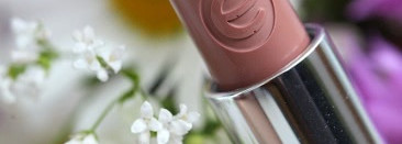 Essence Sheer & Shine Lipstick #04 Hidden Secret