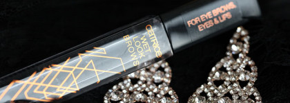 Catrice Limited Edition Vinyl vs Velvet