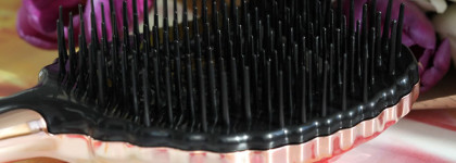 Tangle Angel Pro Rose Gold Detangling Brush