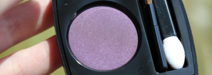 Chanel Longwear Powder Eyeshadow #30 Vibrant Violet Satin