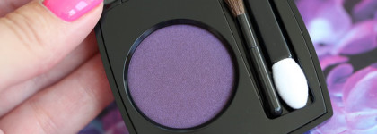 Chanel Longwear Powder Eyeshadow #30 Vibrant Violet Satin