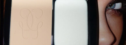 Новинка! Guerlain Lingerie de Peau Nude Powder Foundation Moisture Retention - Matte Effect SPF 20-Pa++ #02 Light beige