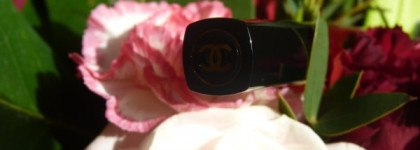 Сверкающая ягодка на губах - Chanel Levres Scintillantes Brillant Extreme Glossimer #175