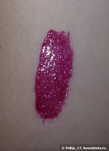 Сверкающая ягодка на губах - Chanel Levres Scintillantes Brillant Extreme Glossimer #175