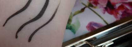 Моя любимица - чёрная подводка Artdeco High Precision Liquid Liner 01