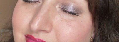 Красивые и естественные брови вместе с Benefit Gimme Brow Brow-Volumizing Fiber Gel #Medium