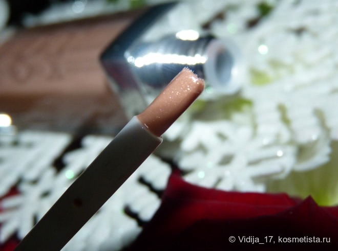 Рождество 2015 - Dior Addict Gloss Mirror Shine Volume And Care #322 Sparkle