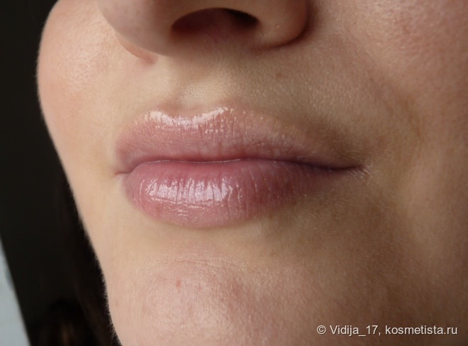 Рождество 2015 - Dior Addict Gloss Mirror Shine Volume And Care #322 Sparkle