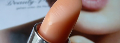Мой идеальный дневной бальзам для губ: Clarins Daily Energizer Lovely Lip Balm