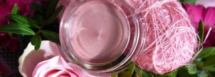 Такие нежные Maybelline Color Tattoo 24 HR Gel-Cream Eyeshadow #65 Pink Gold