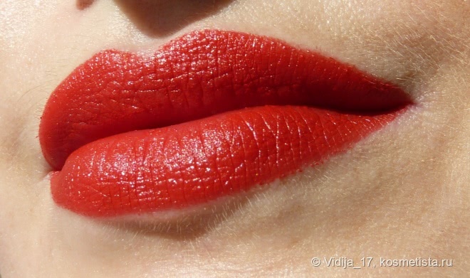 Легендарная помада в новом исполнении: Dior Couture Colour Lipstick Comfort & Wear #999 Matte