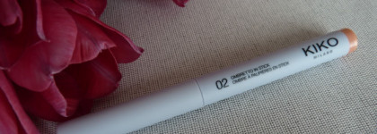 Мой нежный зефир Kiko Milano Less Is Better  Long Lasting Stick Eyeshadow #02 Pearly Quartz