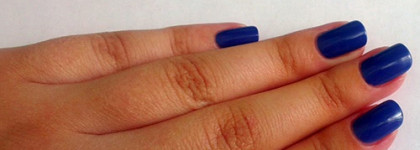 Потрясающий синий Avon Gel Finish Nail Enamel в оттенке Royal Vendetta